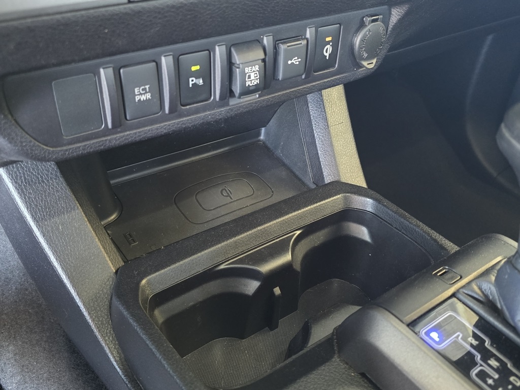 Thumbnail: 2021 Toyota Tacoma - 29