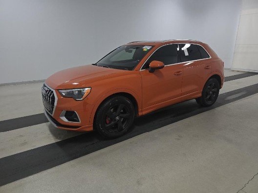 2020 Audi Q3 Komfort's photo