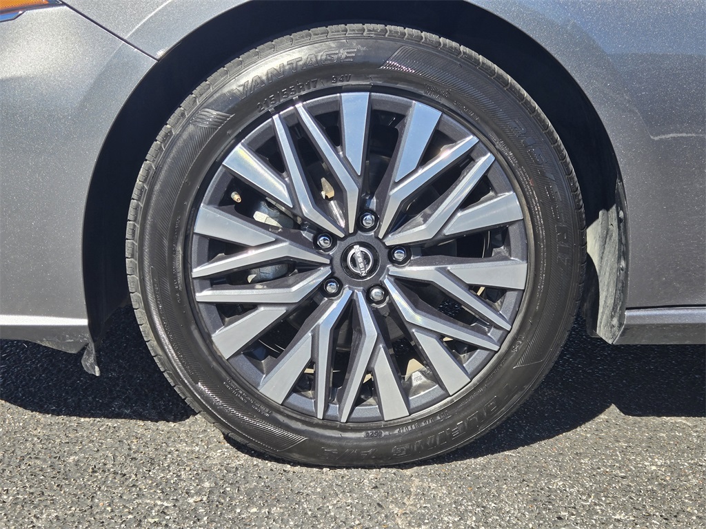 2024 Nissan Altima 2.5 SV Gray at Durrett Motor Company