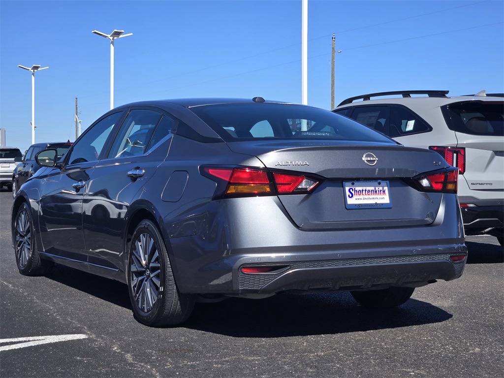 2024 Nissan Altima 2.5 SV Gray at Durrett Motor Company