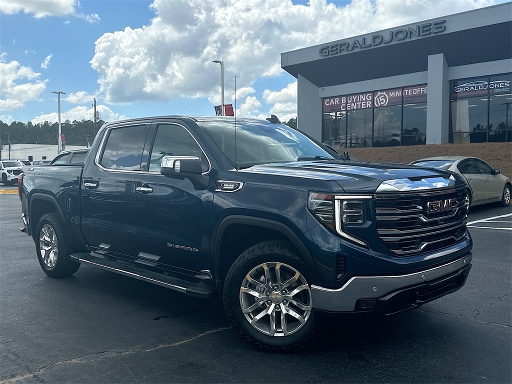 2022 GMC Sierra 1500 SLT