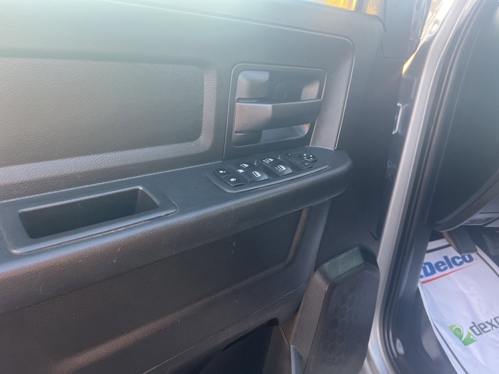 Used Car 2020 Ram 2500  Tradesman For Sale Under $30,000 In Floresville, Texas