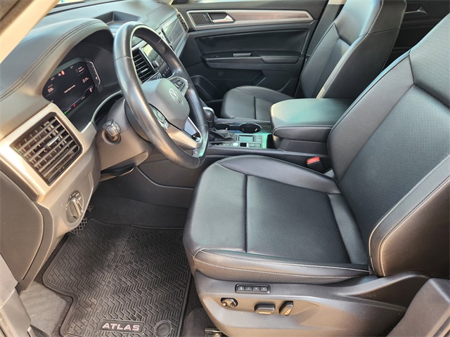 2021 Volkswagen Atlas SEL Green at Westside Lexus