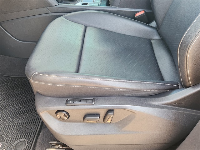 2021 Volkswagen Atlas SEL Green at Westside Lexus