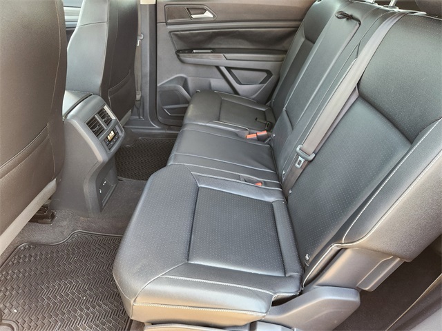 2021 Volkswagen Atlas SEL Green at Westside Lexus