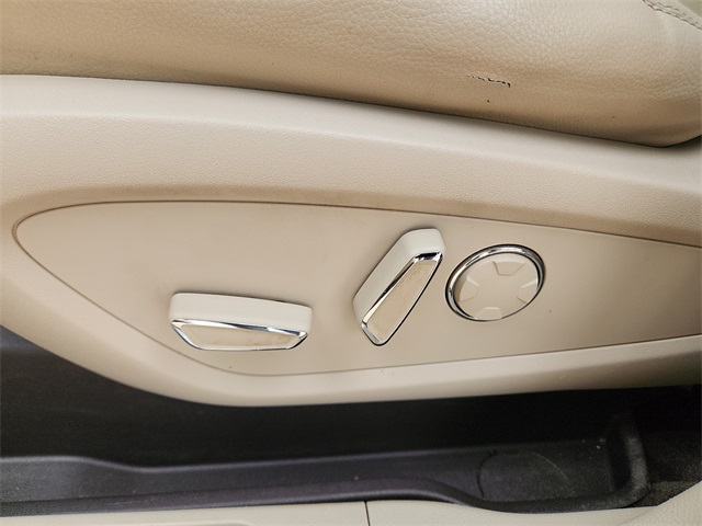 Used Car 2018 Lincoln Mkc  Premiere For Sale Under $20,000 In Plainview, Texas