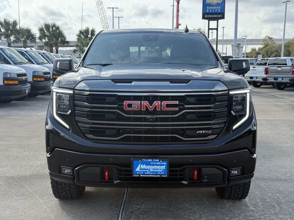 2023 GMC Sierra 1500 AT4 - 2