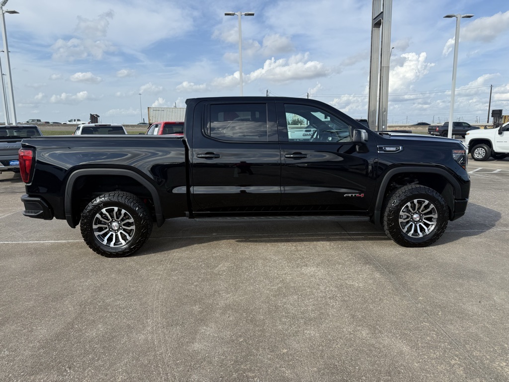 2023 GMC Sierra 1500 AT4 - 6