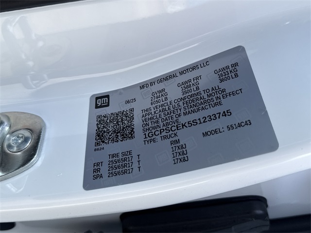 2025 Chevrolet Colorado LT White at Monument Chevrolet