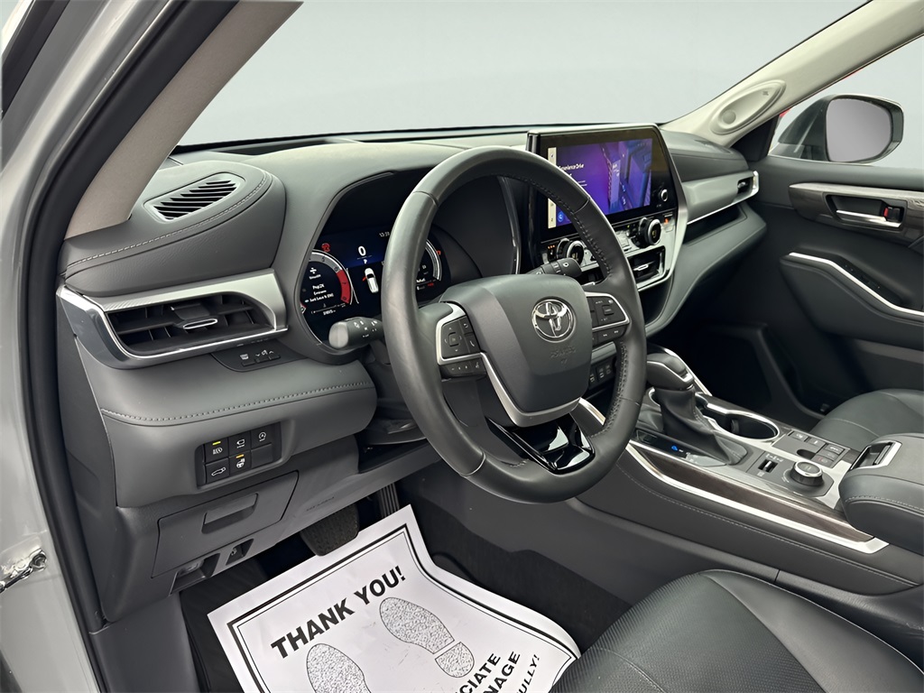 2023 Toyota Highlander