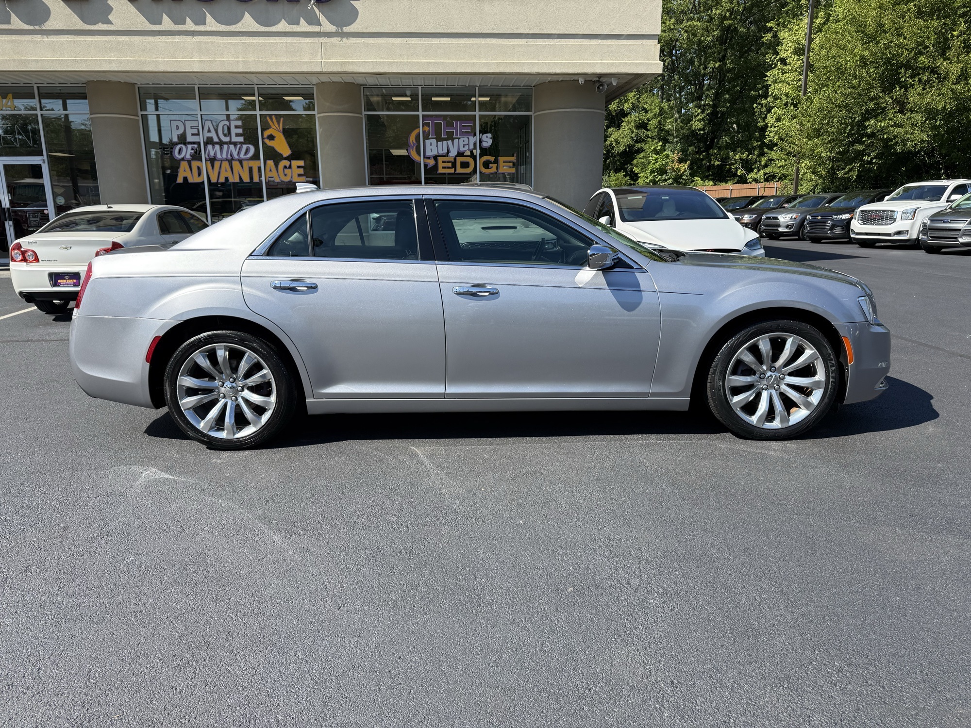 2019 Chrysler 300 S photo 47