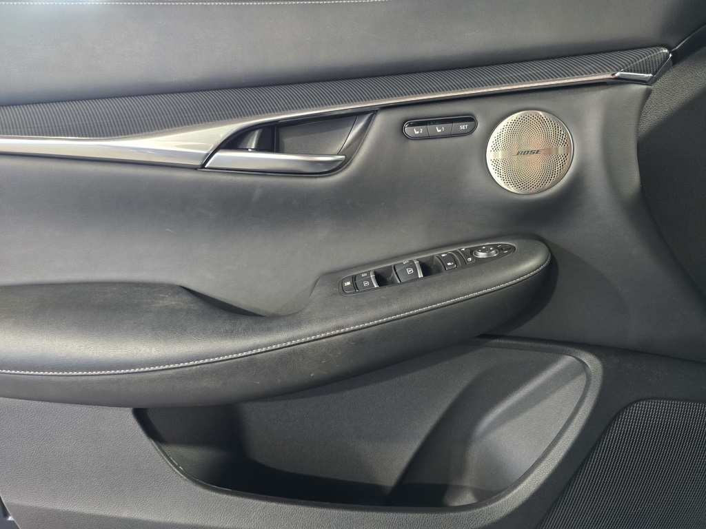 Thumbnail: 2023 INFINITI QX50 - 12