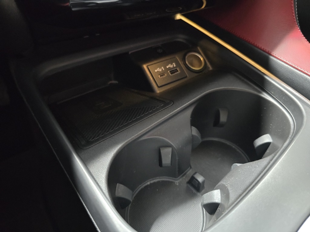 Thumbnail: 2023 INFINITI QX50 - 23