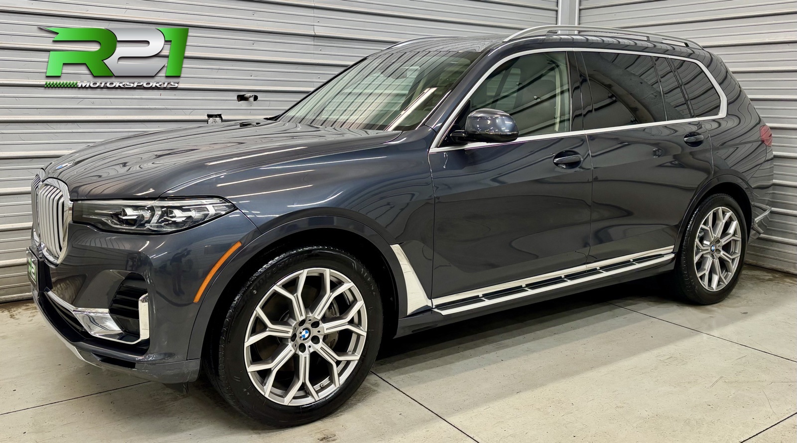 2019 BMW X7 40i's photo