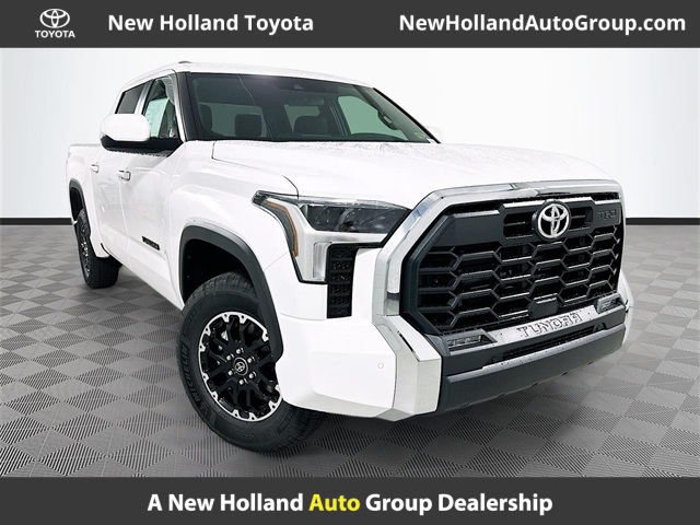 2025 Toyota Tundra SR5 CrewMax Cab 4WD