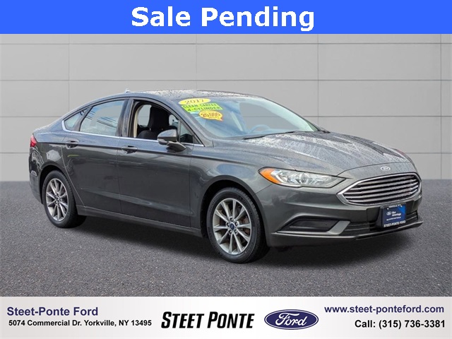 2017 Ford Fusion SE