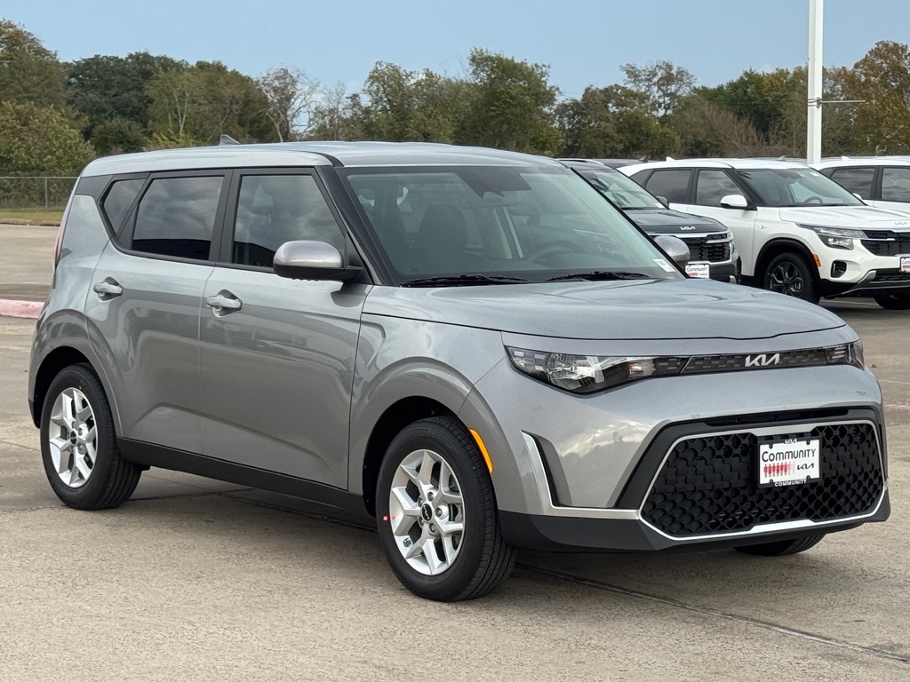 2025 Kia Soul LX Gray at Shottenkirk Kia Fort Bend