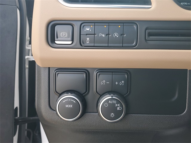 2023 Chevrolet Suburban Premier White at Monument Chevrolet