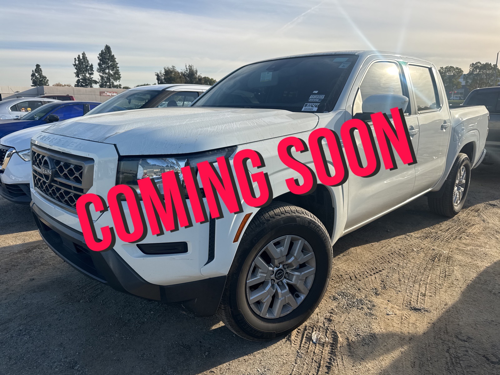 2023 Nissan Frontier SV