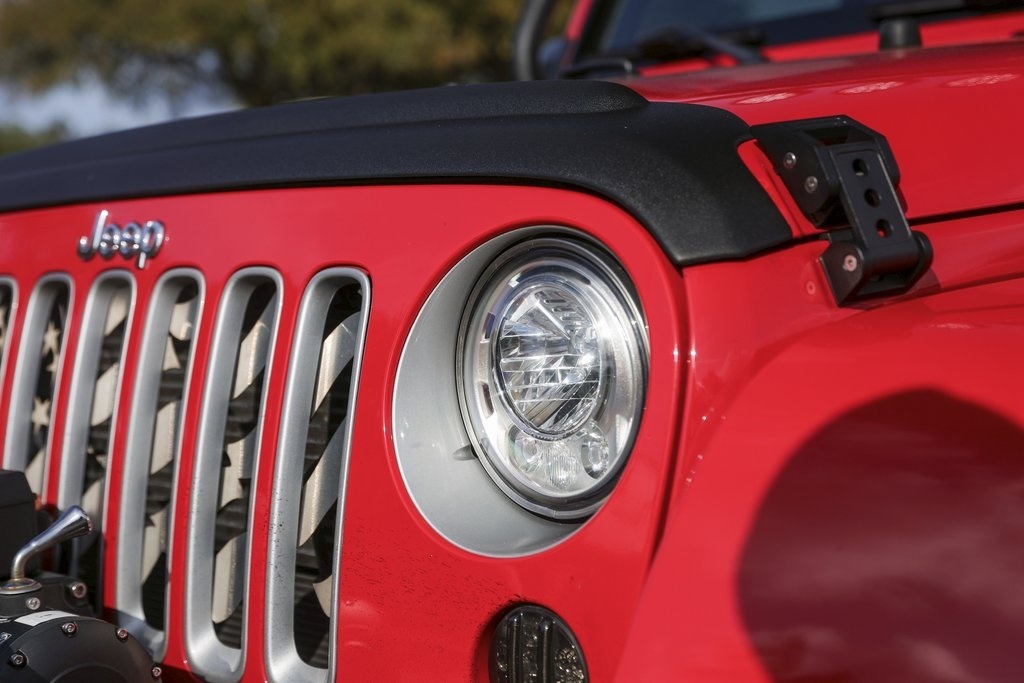 Used Car 2017 Jeep Wrangler  Unlimited Sahara For Sale Under $25,000 In Austin, Texas