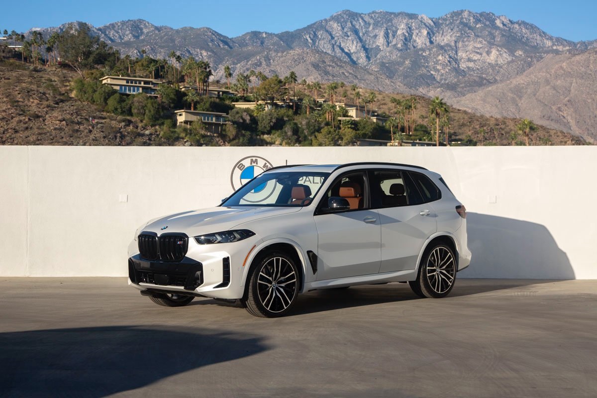 2026 BMW X5 M60i xDrive