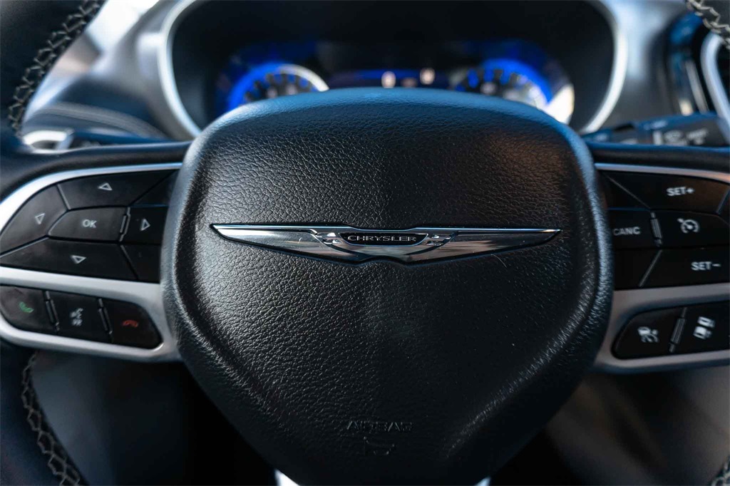 Used Car 2022 Chrysler Pacifica  Touring L For Sale Under $30,000 In San Marcos, Texas