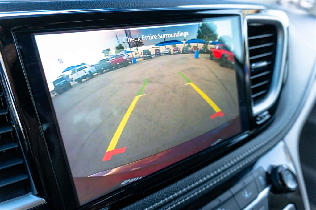 Used Car 2022 Chrysler Pacifica  Touring L For Sale Under $30,000 In San Marcos, Texas