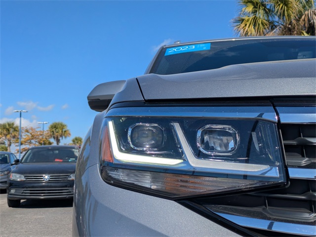 2023 Volkswagen Atlas Cross Sport 3.6L V6 SE w/Technology  at Stokes Volkswagen