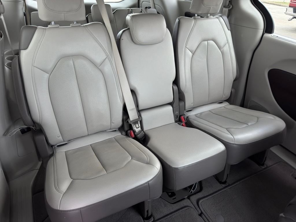 2019 Chrysler Pacifica Touring L Plus White at Durrett Motor Company