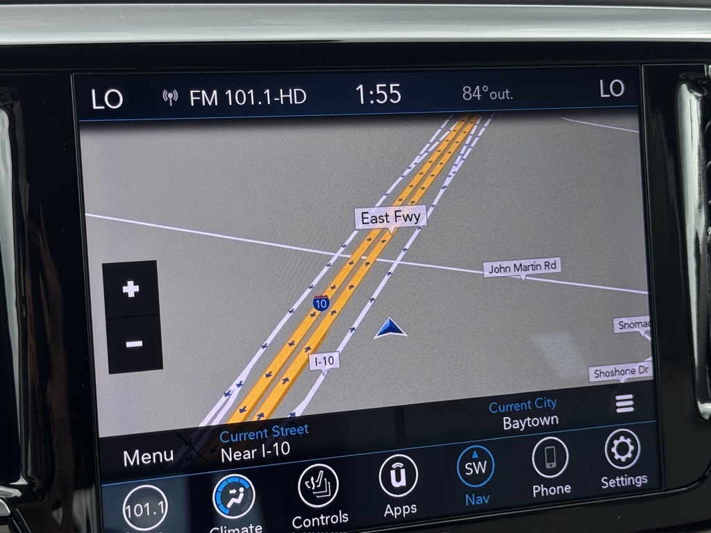 2019 Chrysler Pacifica Touring L Plus White at Durrett Motor Company