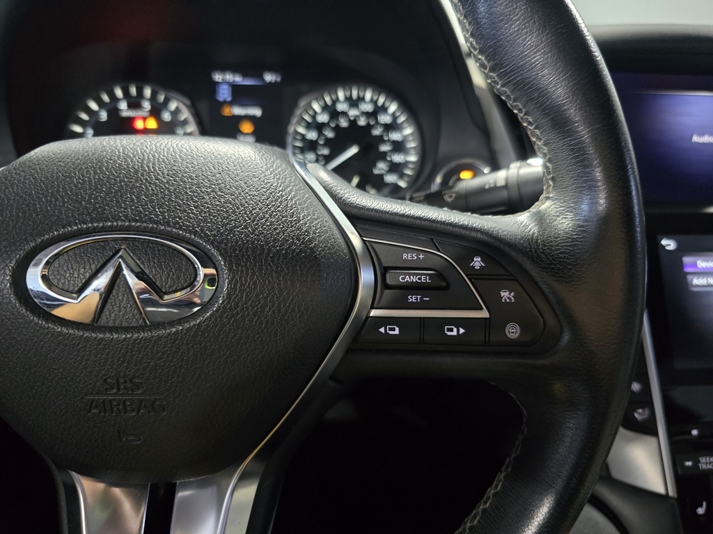 Thumbnail: 2021 INFINITI Q60 - 17