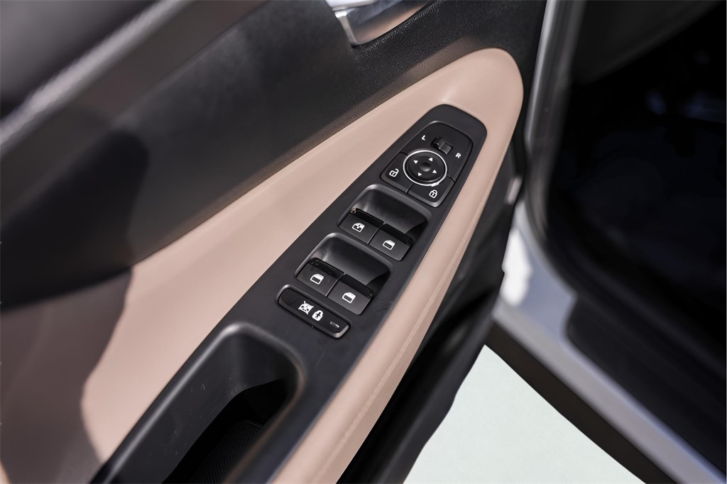 Used Car 2019 Hyundai Santa Fe  Se For Sale Under $20,000 In Austin, Texas