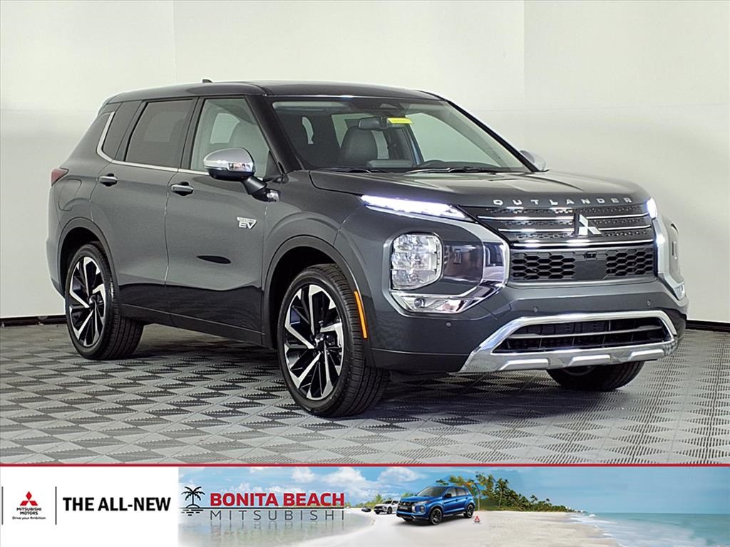 2025 Mitsubishi Outlander Plug-in Hybrid SE's photo
