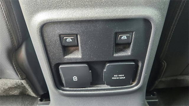 2024 Ford Bronco - Image 26