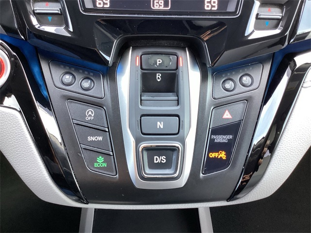 Used Car 2020 Honda Odyssey  Elite For Sale Under $30,000 In San Antonio, Texas