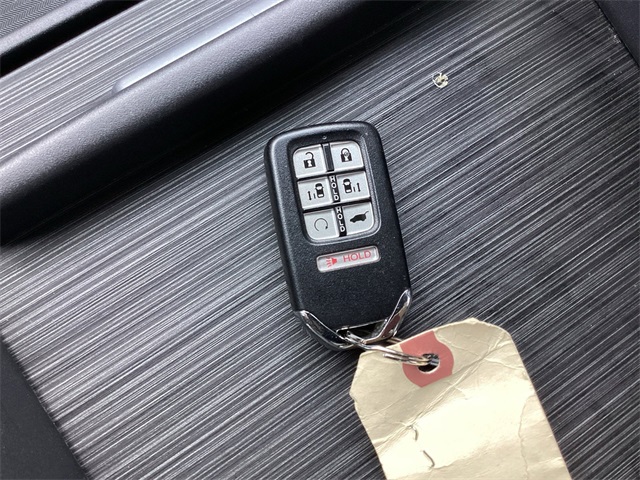 Used Car 2020 Honda Odyssey  Elite For Sale Under $30,000 In San Antonio, Texas