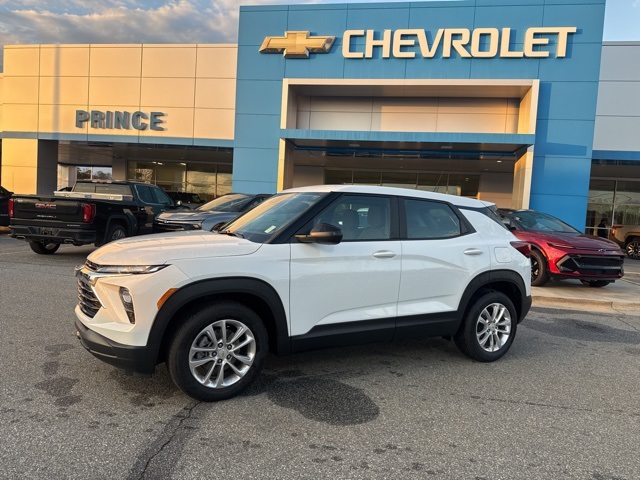 2026 Chevrolet Trailblazer LS FWD