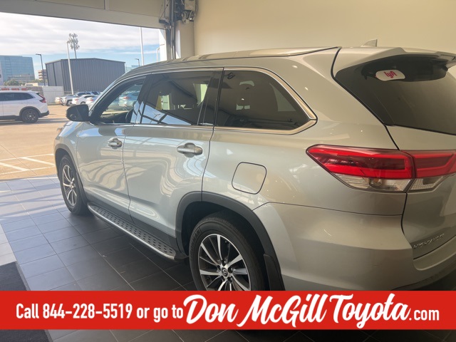 2019 Toyota Highlander XLE Silver at Classic Chevrolet Galveston