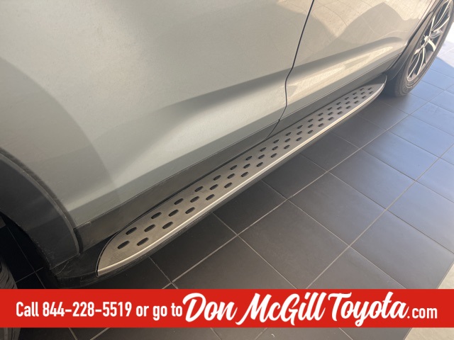 2019 Toyota Highlander XLE Silver at Classic Chevrolet Galveston