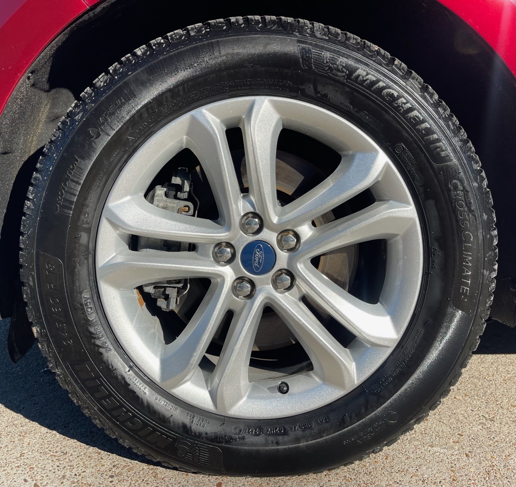 2019 Ford Edge SEL Red at Emmons Autoplex