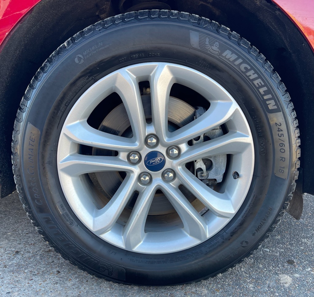 2019 Ford Edge SEL Red at Emmons Autoplex