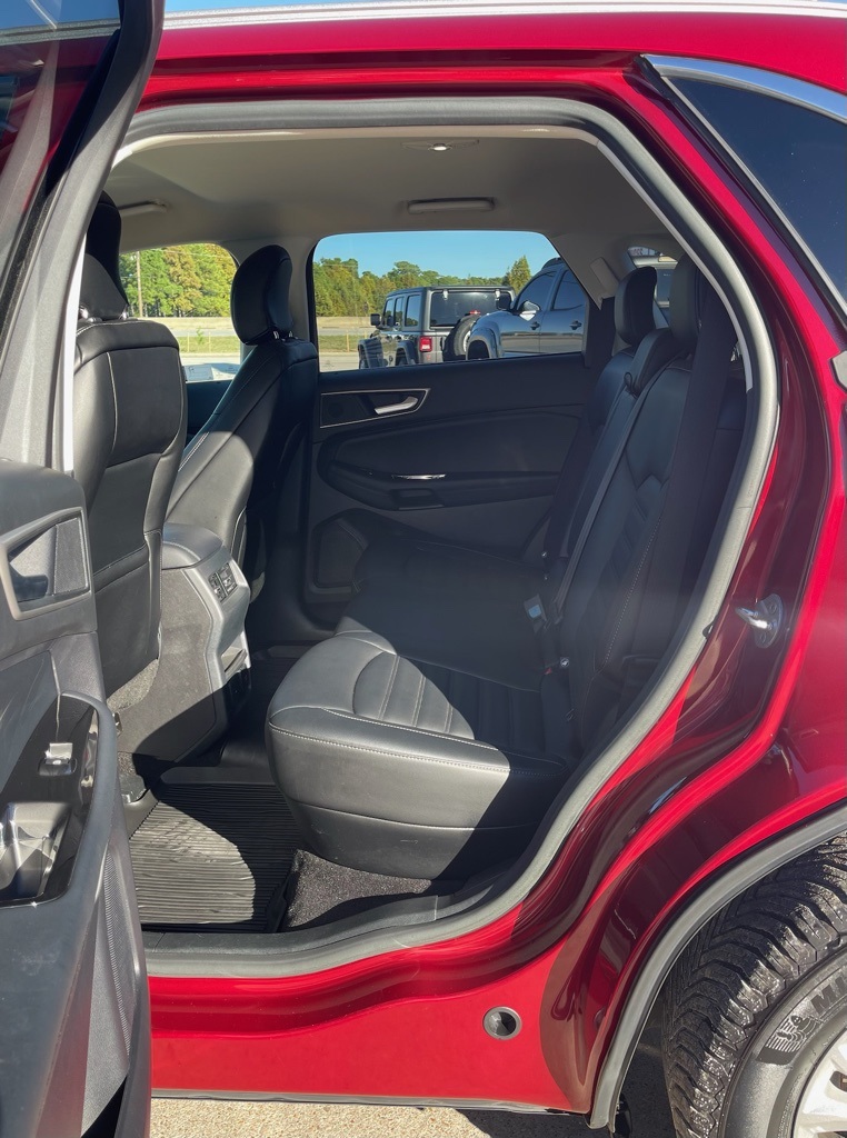 2019 Ford Edge SEL Red at Emmons Autoplex