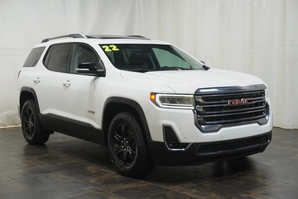 2022 GMC Acadia AT4