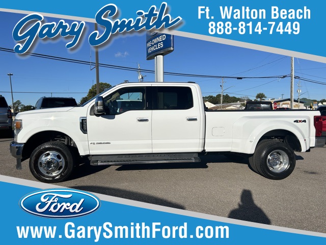 2022 Ford F-350SD Lariat
