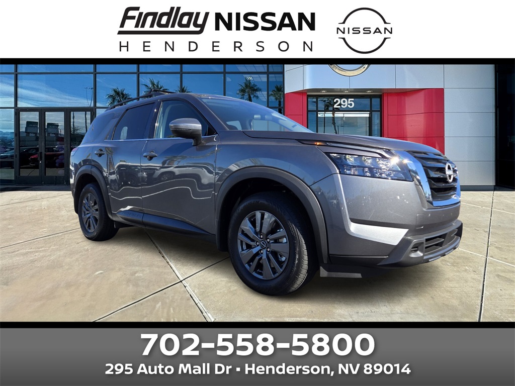 2025 Nissan Pathfinder SV