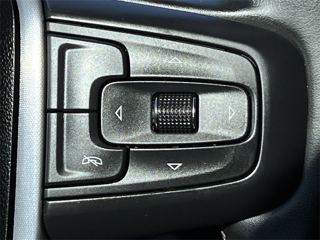 2024 GMC Sierra 1500 Elevation - 11