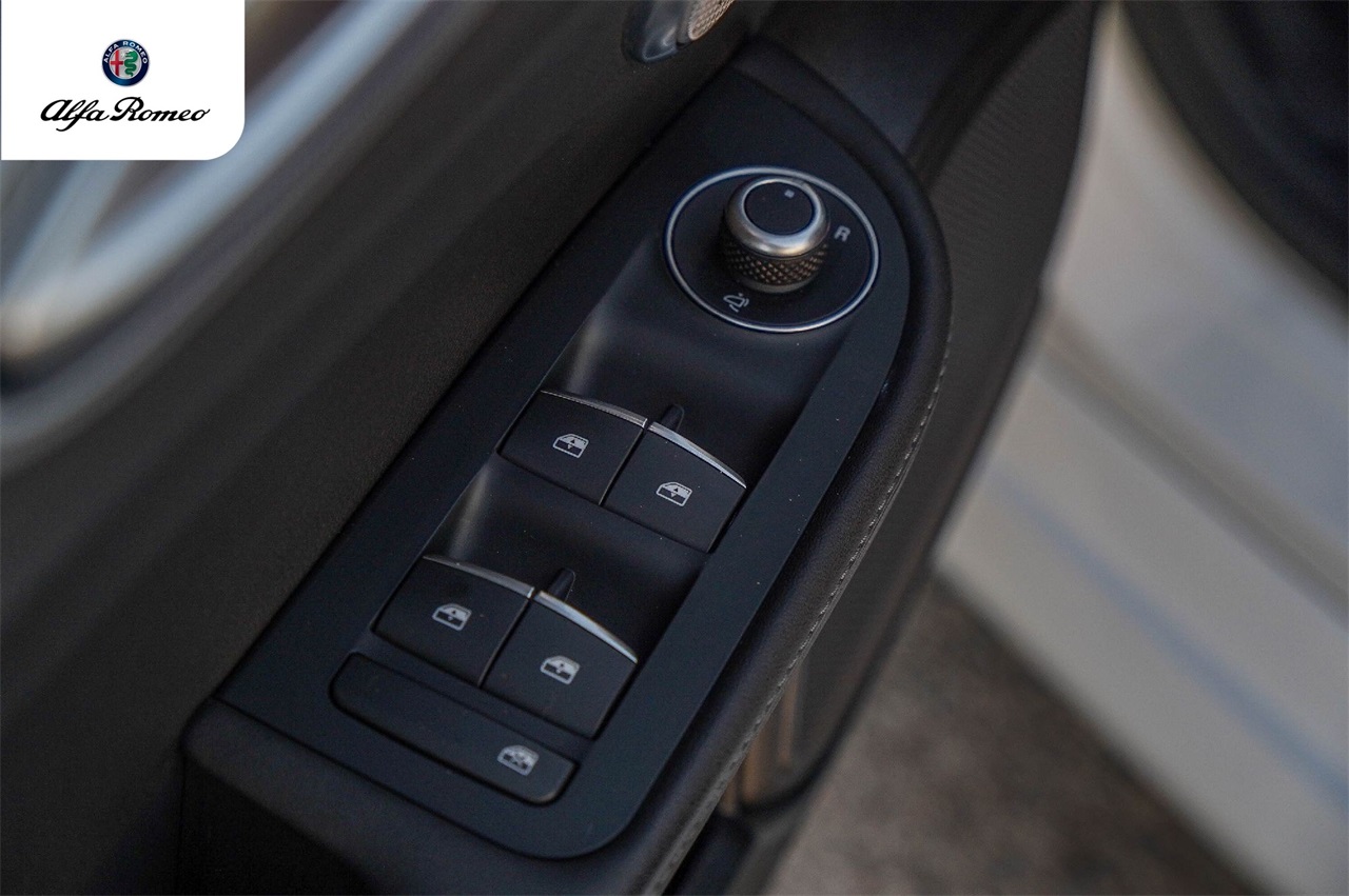 Used Car 2024 Alfa Romeo Giulia  Veloce For Sale Under $35,000 In Austin, Texas