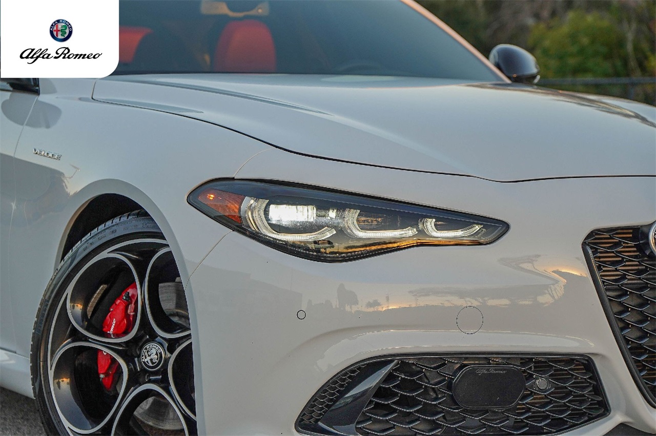 Used Car 2024 Alfa Romeo Giulia  Veloce For Sale Under $35,000 In Austin, Texas