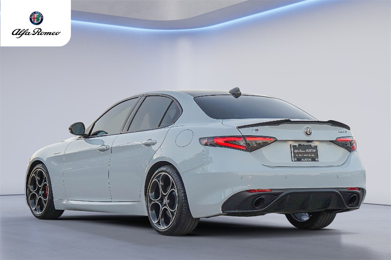 Used Car 2024 Alfa Romeo Giulia  Veloce For Sale Under $35,000 In Austin, Texas