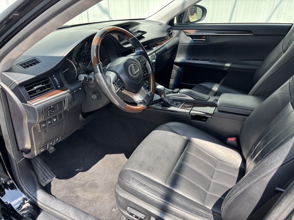 Used Car 2016 Lexus Es  350 For Sale In Austin, Texas